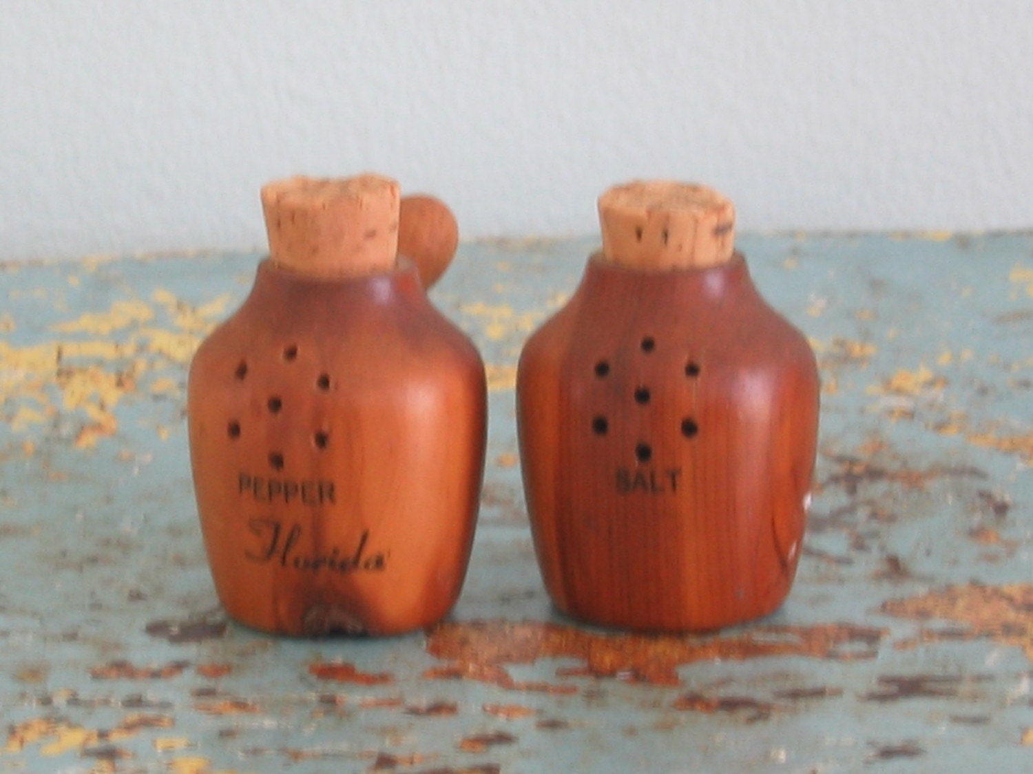 Vintage wood Florida salt and pepper shakers