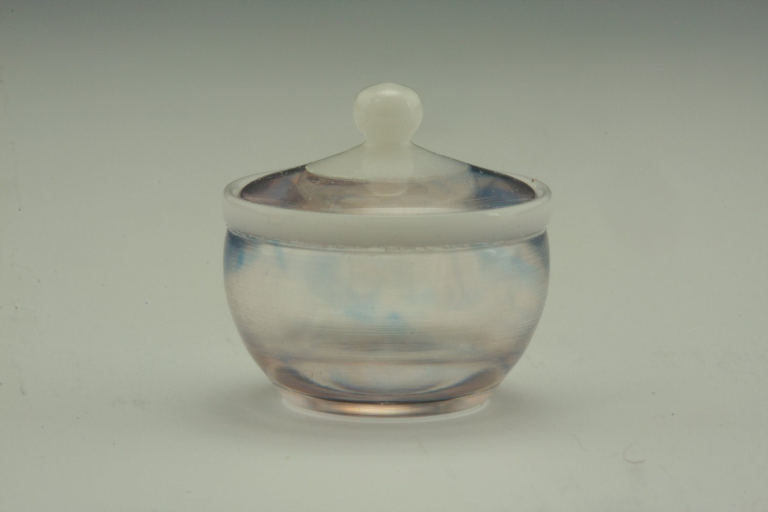1/2 Scale Miniature Dollhouse Turned Lidded White and Clear Box