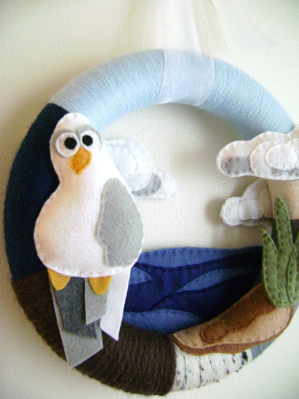 Art Yarn Wreath - Beachy Keen - Seagull Ocean View - Made to Order