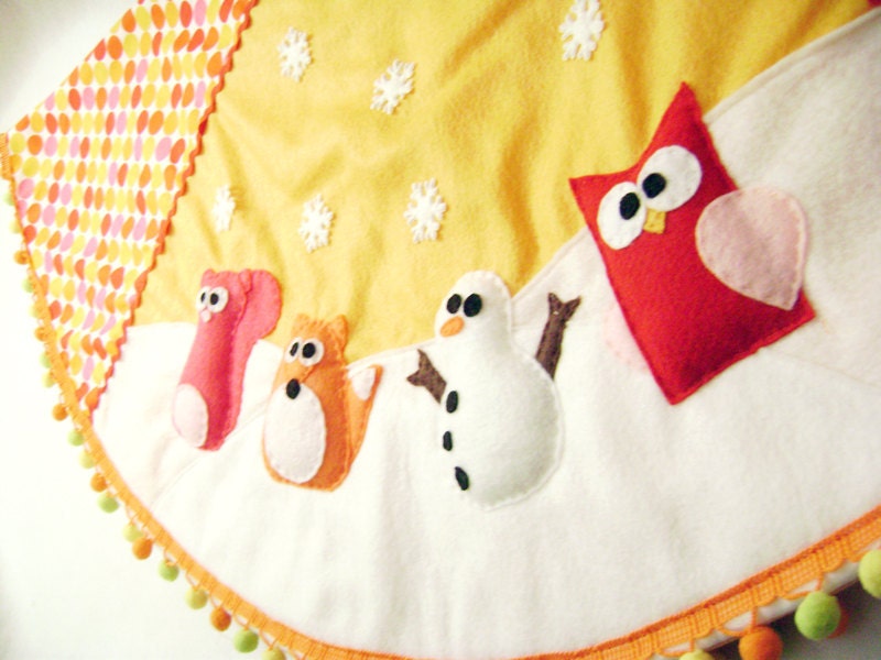 Christmas Tree Skirt - Merry Marmalade - Polka Dot Yellow