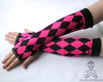 harlequin circus armwarmers fingerless gloves - Sideshow - smarmyclothes carnival punk diy