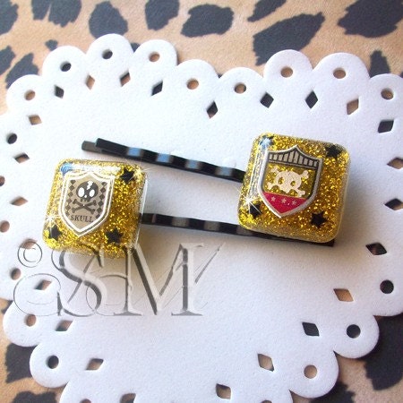 Skull Academy - goth school girl resin hairpins