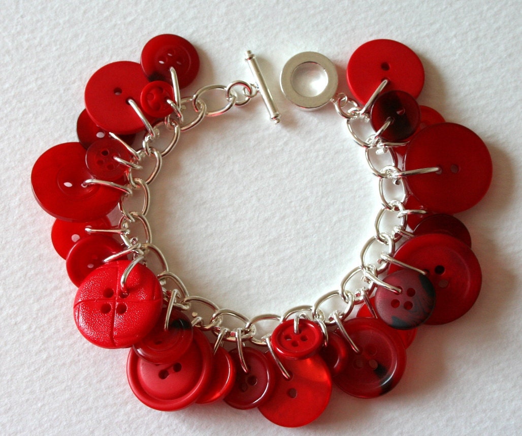 Red Rose Button Bracelet