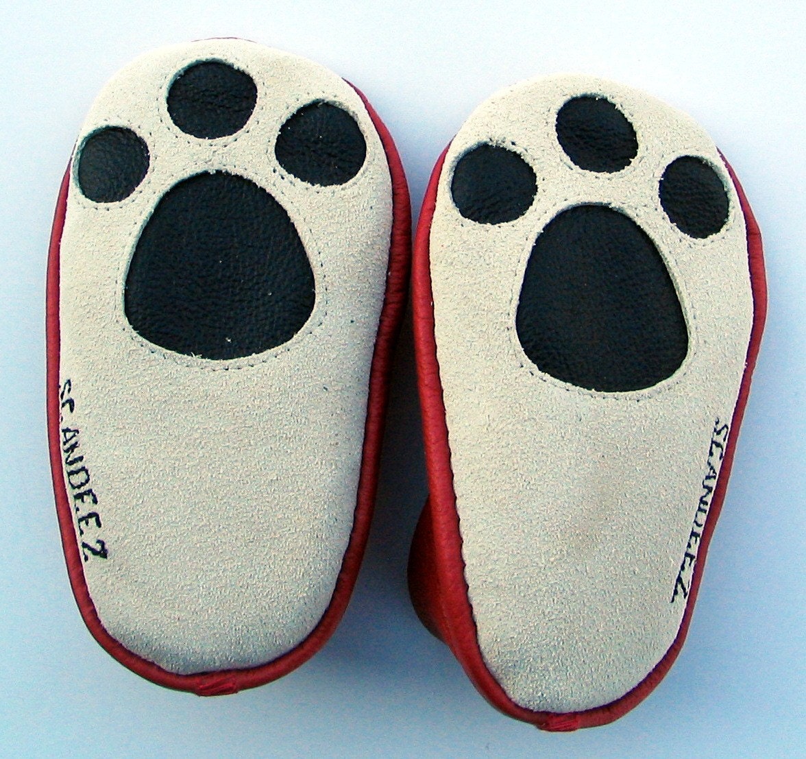 Red Baby Leather Pawprint Moks Sz 0-3M