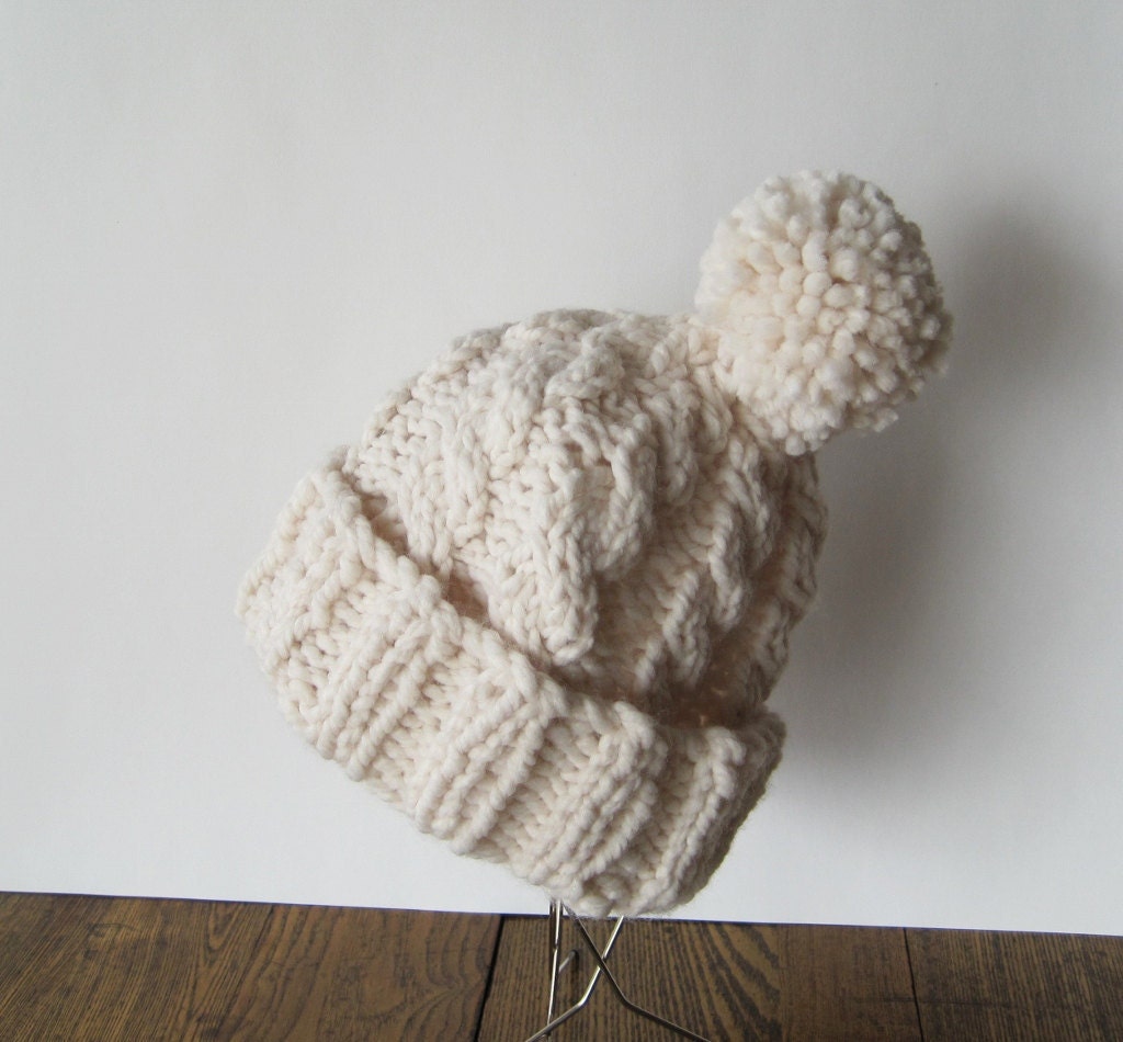 Delightful Cable Knit Pom Pom Hat - Winter White