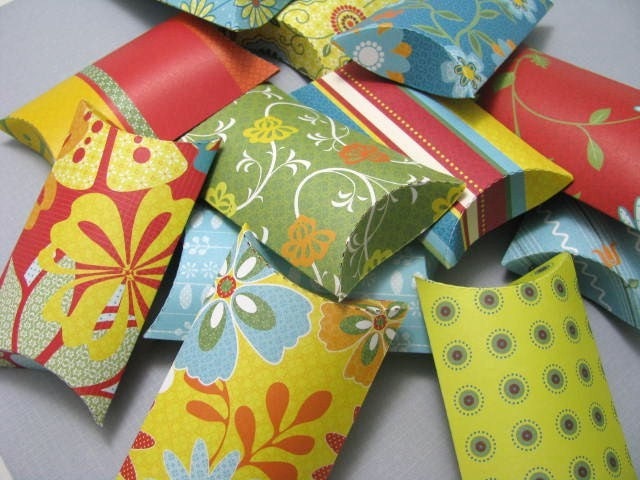 Party Favor Pillow Gift Boxes Set of 12