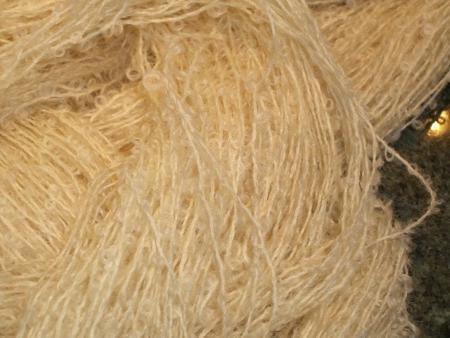 Boucle, natural mohair merino 2 ply blend