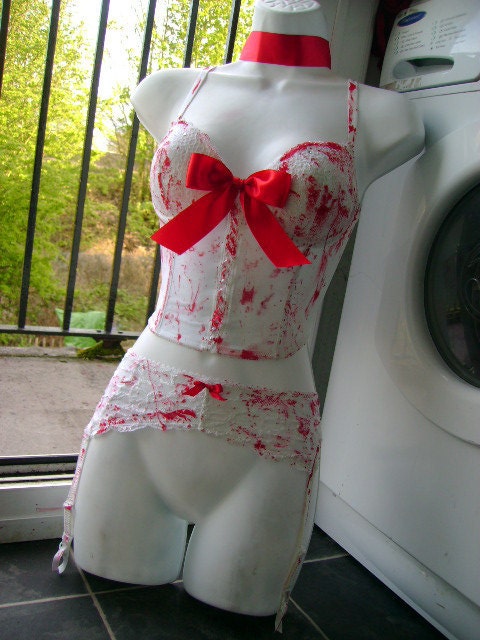 zombie bride wedding suspenders BLOOD SPLATTERED white lace suspender belt bridal halloween costume 41 - 43 inch hip