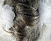 White Flower Hair Comb, Wedding hair Comb, Ballerina Ruffle