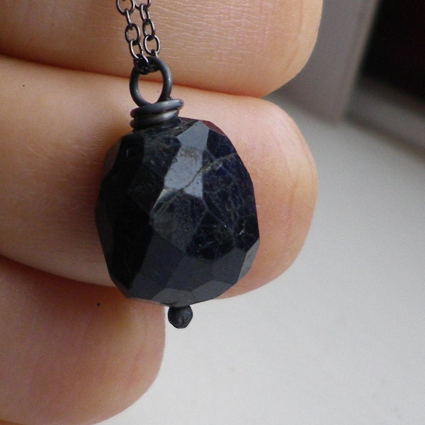 Indigo Sodalite pendant silver necklace. Natural untreated navy midnight blue faceted stone, black chain. Abstract geometry jewellery