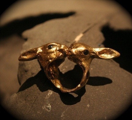 Bunny Love Ring in Gold with Onyx Eyes