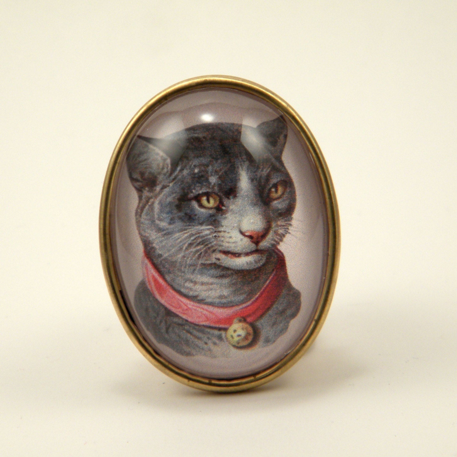Fancy Feline Vintage Cat Illustration Brooch