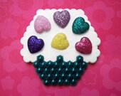 love muffin brooch