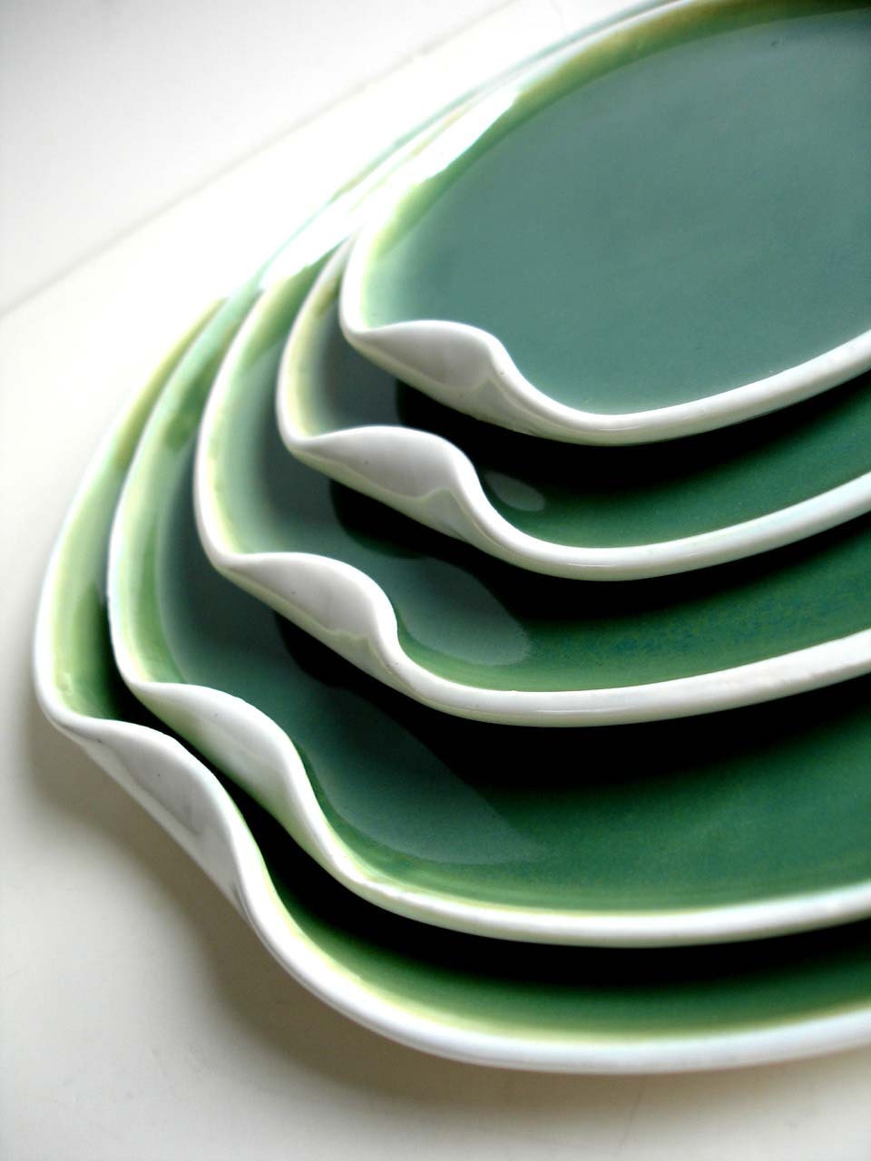 Handmade Green And White Nested Serving Plate Set - MADE TO ORDER