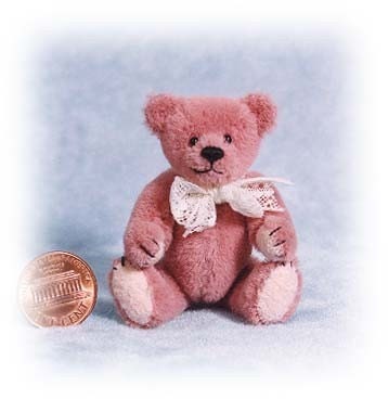 2000 Free Amigurumi Patterns: Mini Crocheted Teddy Bear