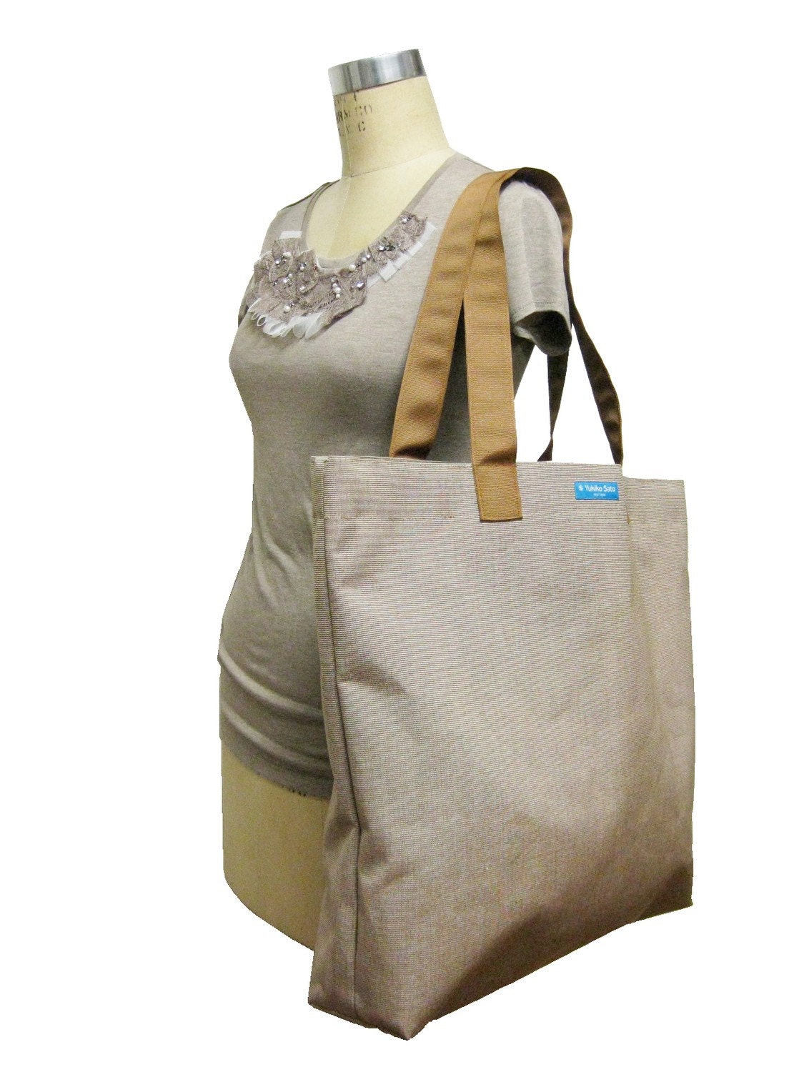 Wardrobe Stylist SB1 SUN MochaChino 08, bucket tote TESAGE by Yukiko Sato New York