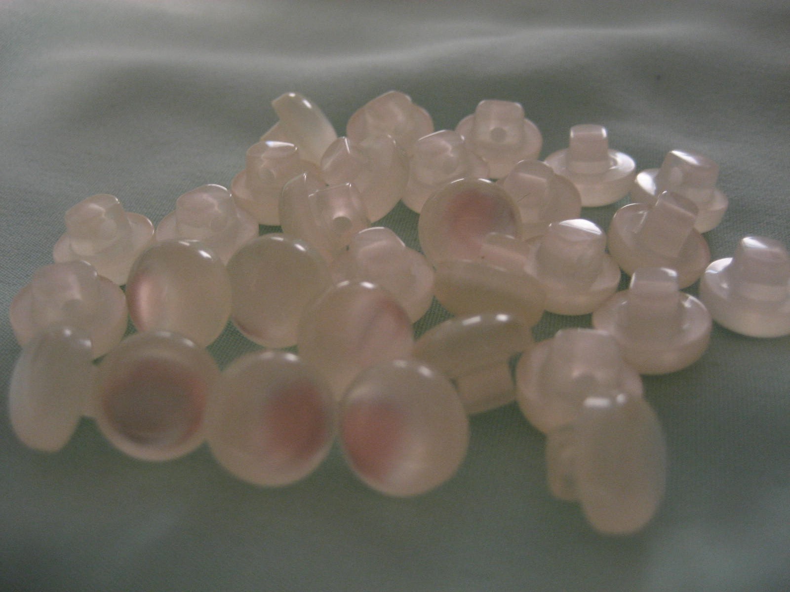 30 - 10 mm white pearl tone pearlized tiny plastic shank BUTTONS for shirt blouse gloves lot