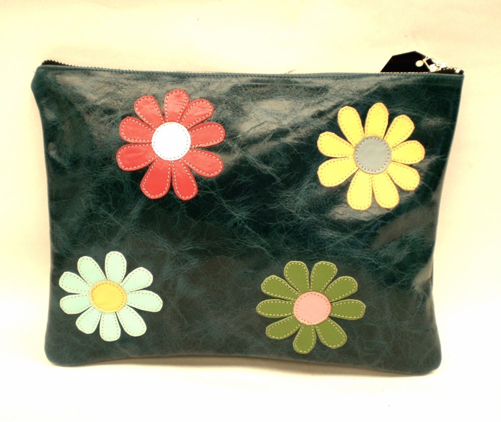 Ocean blue daisy baby bag