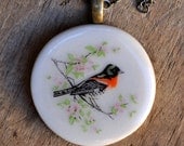 Porcelain Pendant Necklace with Oriel
