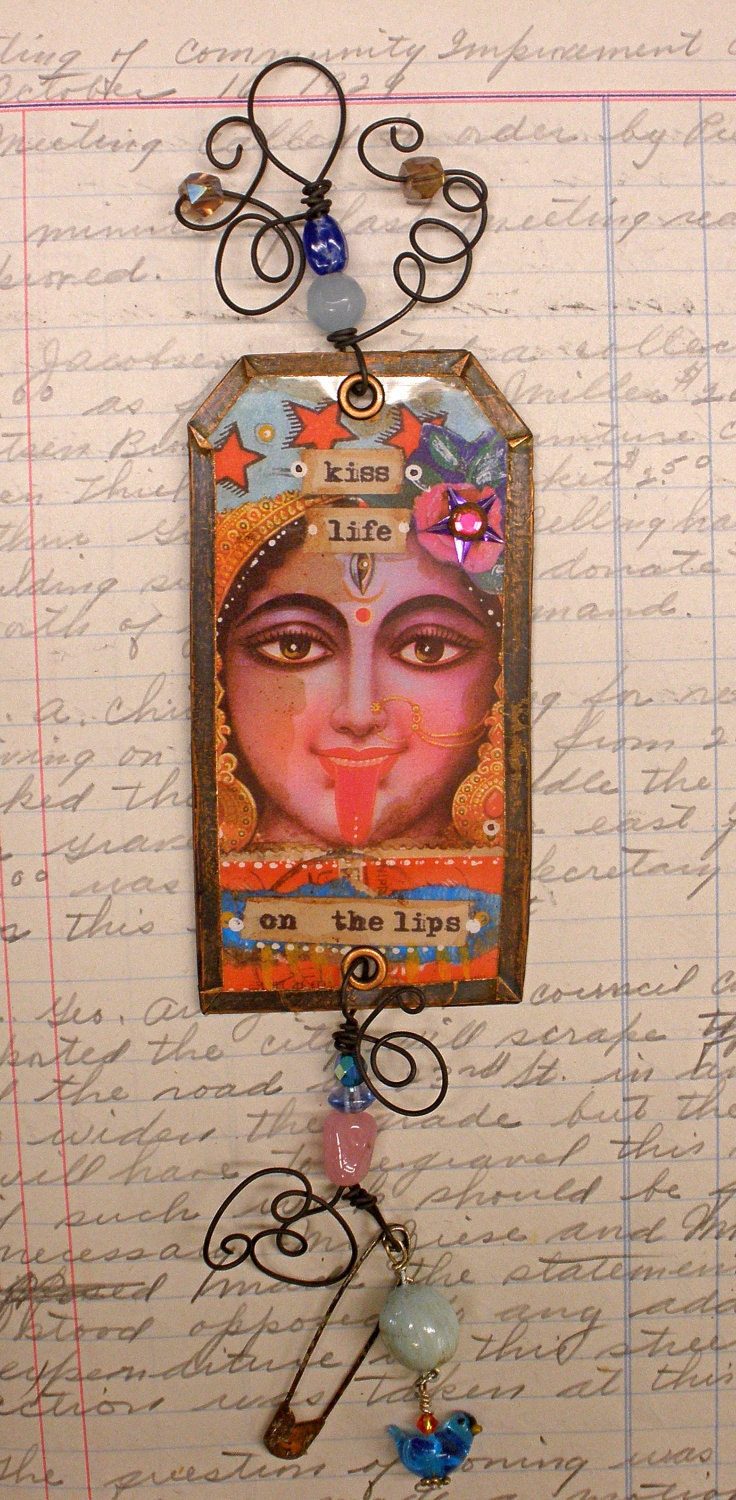 Kiss Life on the Lips / Free Shipping / Talisman Hanging / Kali / Clarissa Callesen