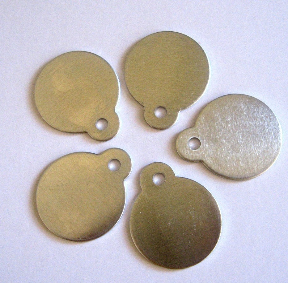 Blank aluminum tags for stamping...round with ear... by extrastuff