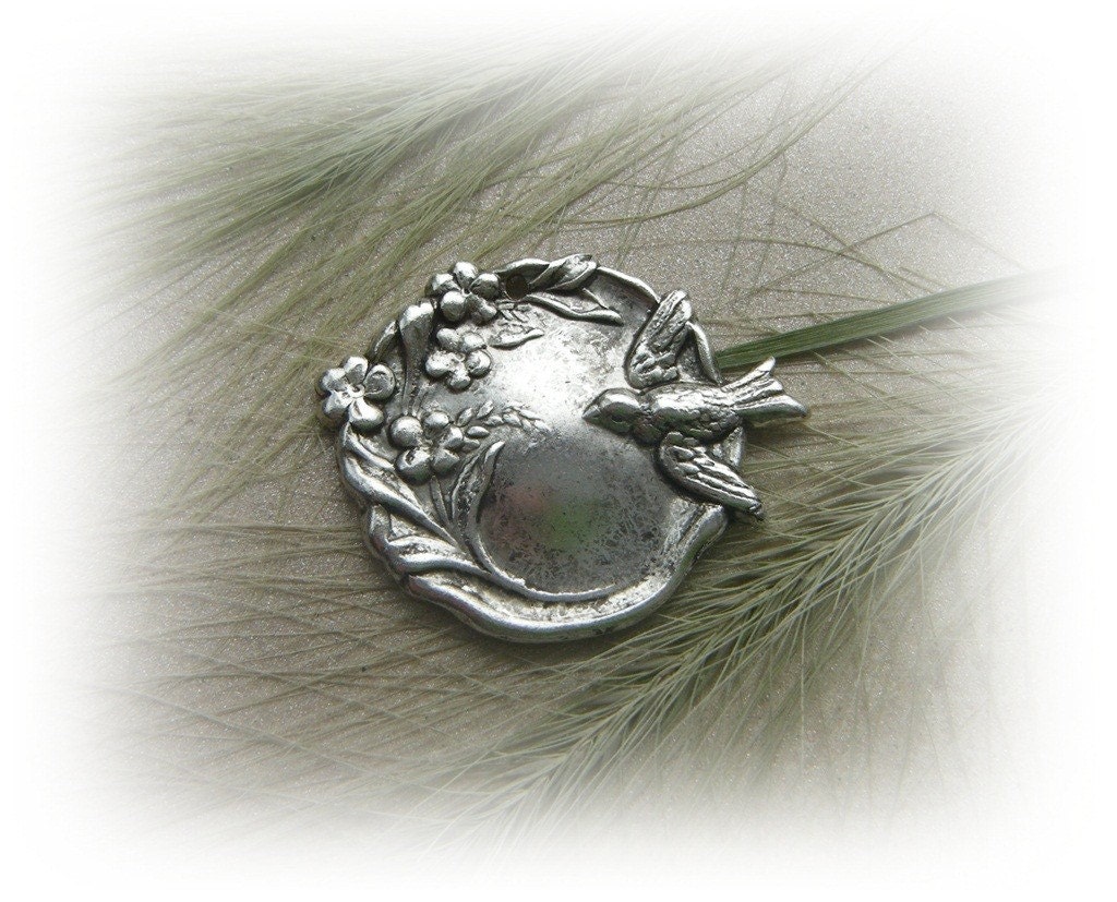 3 - Flowers and Bird Round Antique Silver Ox Brass Finish - SOX Jewelry Findings (C-6)