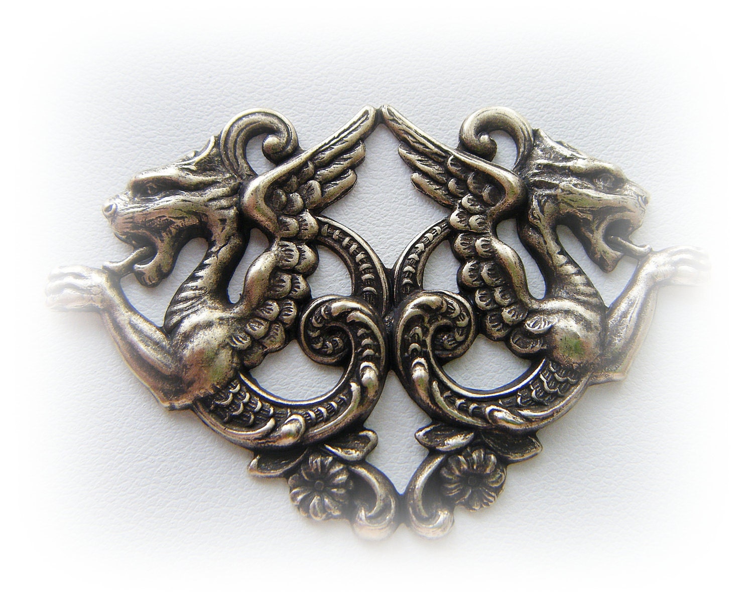 1 - Double Medieval DRAGONS Antique Brass Ox Jewelry Findings - Stamping (C-12)