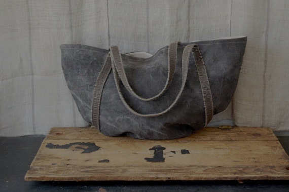 jude tote bag