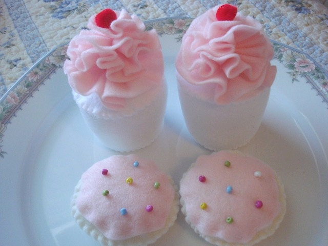 Felt Cupcake and Cookie Set