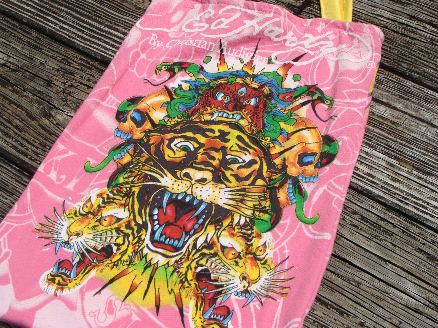 ed hardy pink