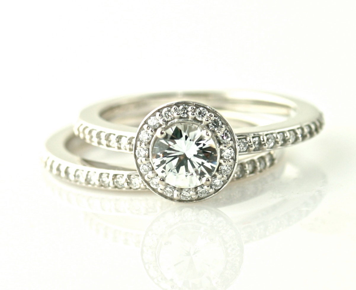 18K White Sapphire Diamond Wedding Set Ring Halo Setting White Yellow Rose Gold Platinum Palladium Bridal Jewelry