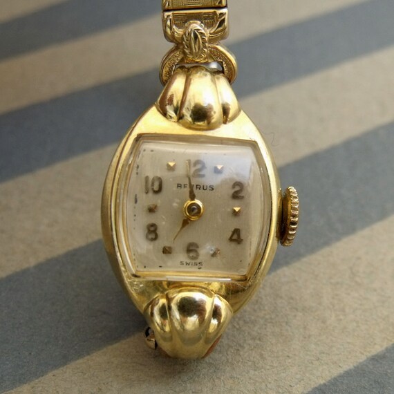 Vintage 50s Benrus ladies watch All GOLD by HelenaAleixoGlamour