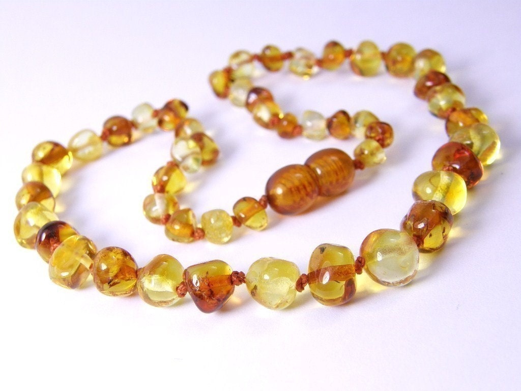 Honey and Lemon Baroque beads Baltic sea amber teething necklace for your baby.