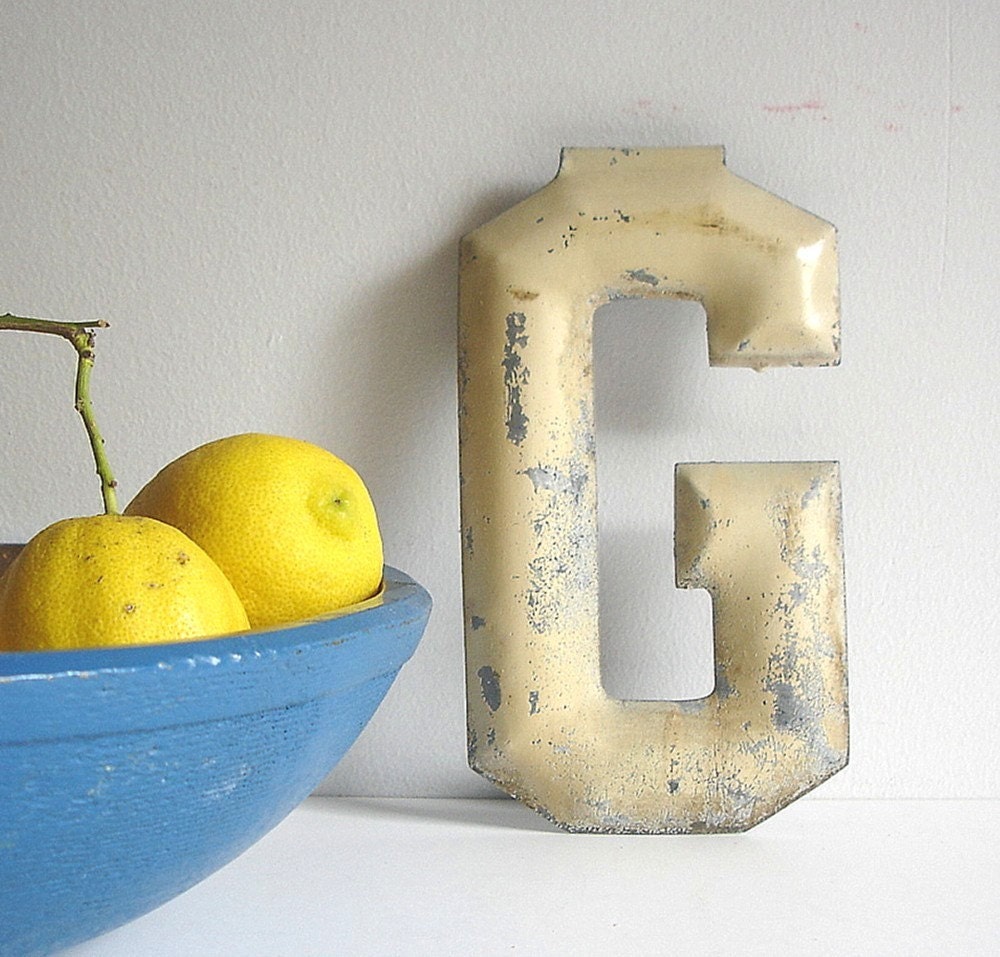 Vintage Marquee Letter G  c-1900s Shabby Paint Metal Sign Antique Alphabet Initial