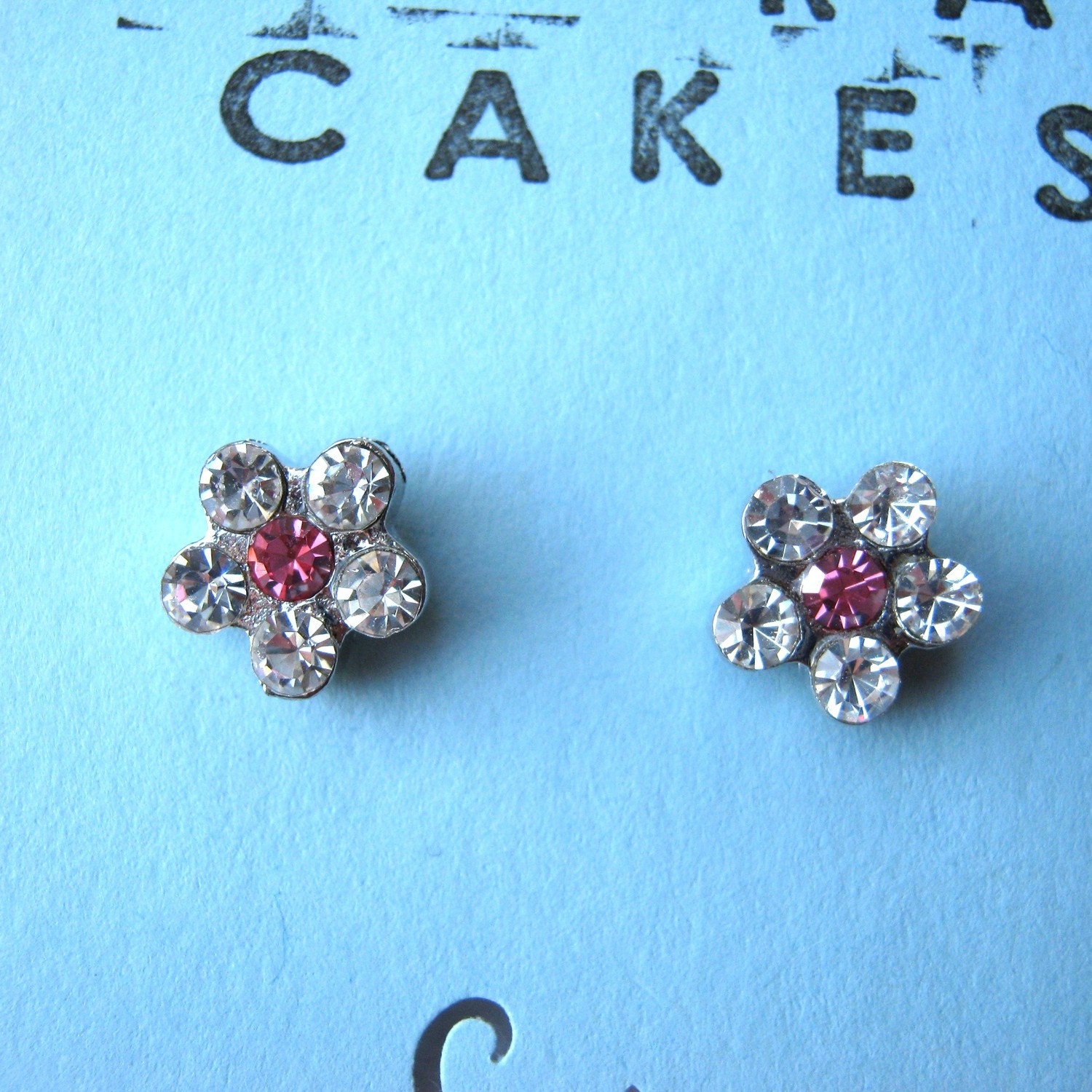 SUMMER SALE Dazzling Daisy Earrings
