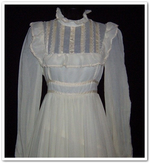 Vintage 70s Gunne Sax Cream Prairie Dress XS S