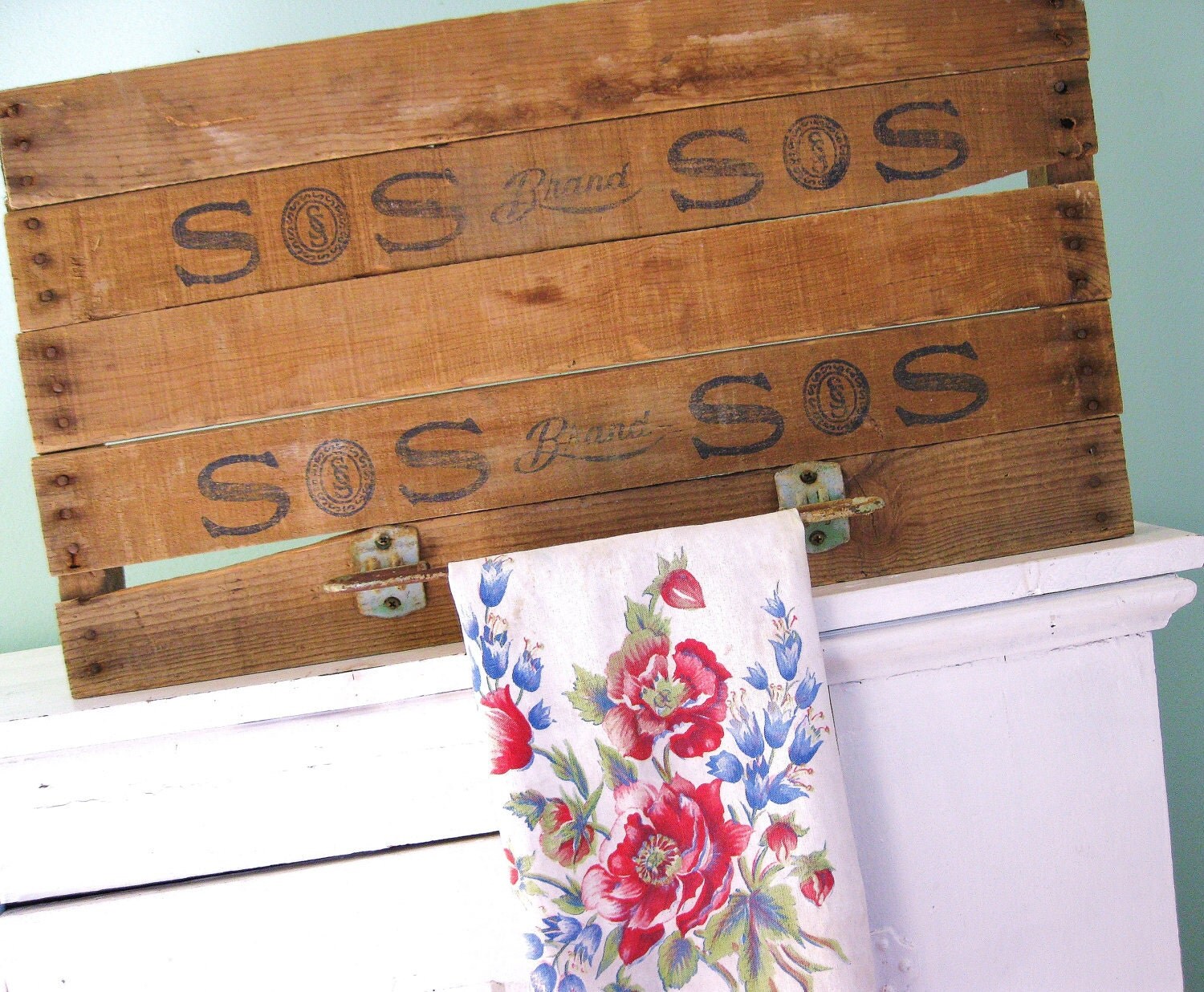 Hanging Around... Vintage Handmade Rustic Fruit Crate Dish Tea Towel Holder Hanger