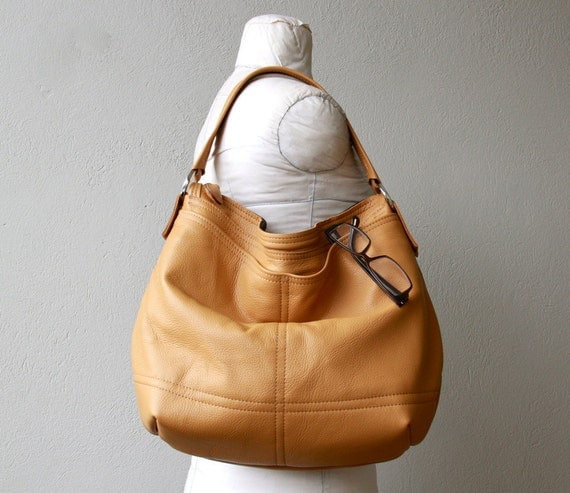 special price - ships as seen within the week - BOHO XL with two outside pockets - large leather hobo - soft and slouchy