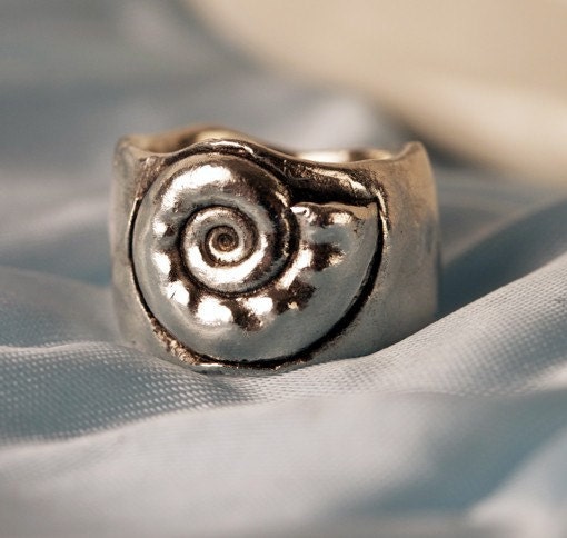 Bumpy Spiral Ring