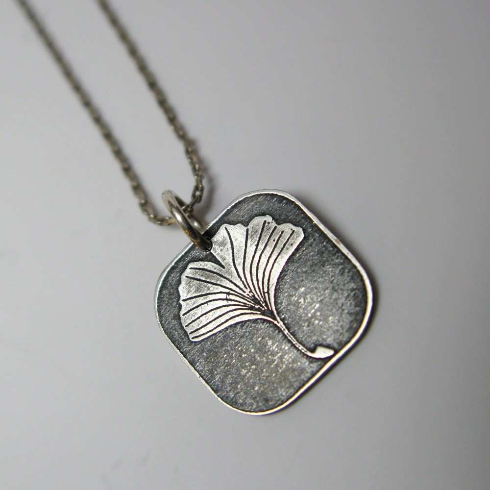 Ginkgo Pendant Necklace