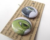 Pin Back Buttons - Big Eyed Birds - Set of 5 - 1 inch