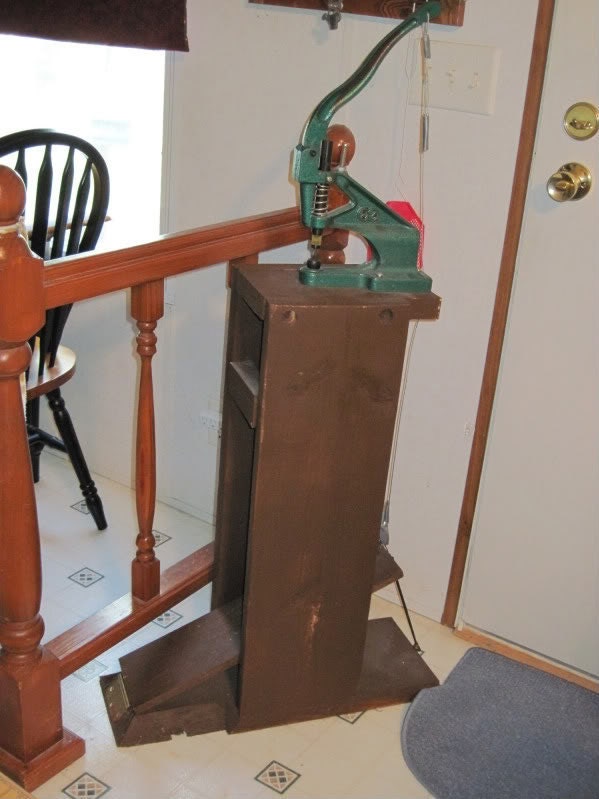 Snap Press Foot Stand E-Plans