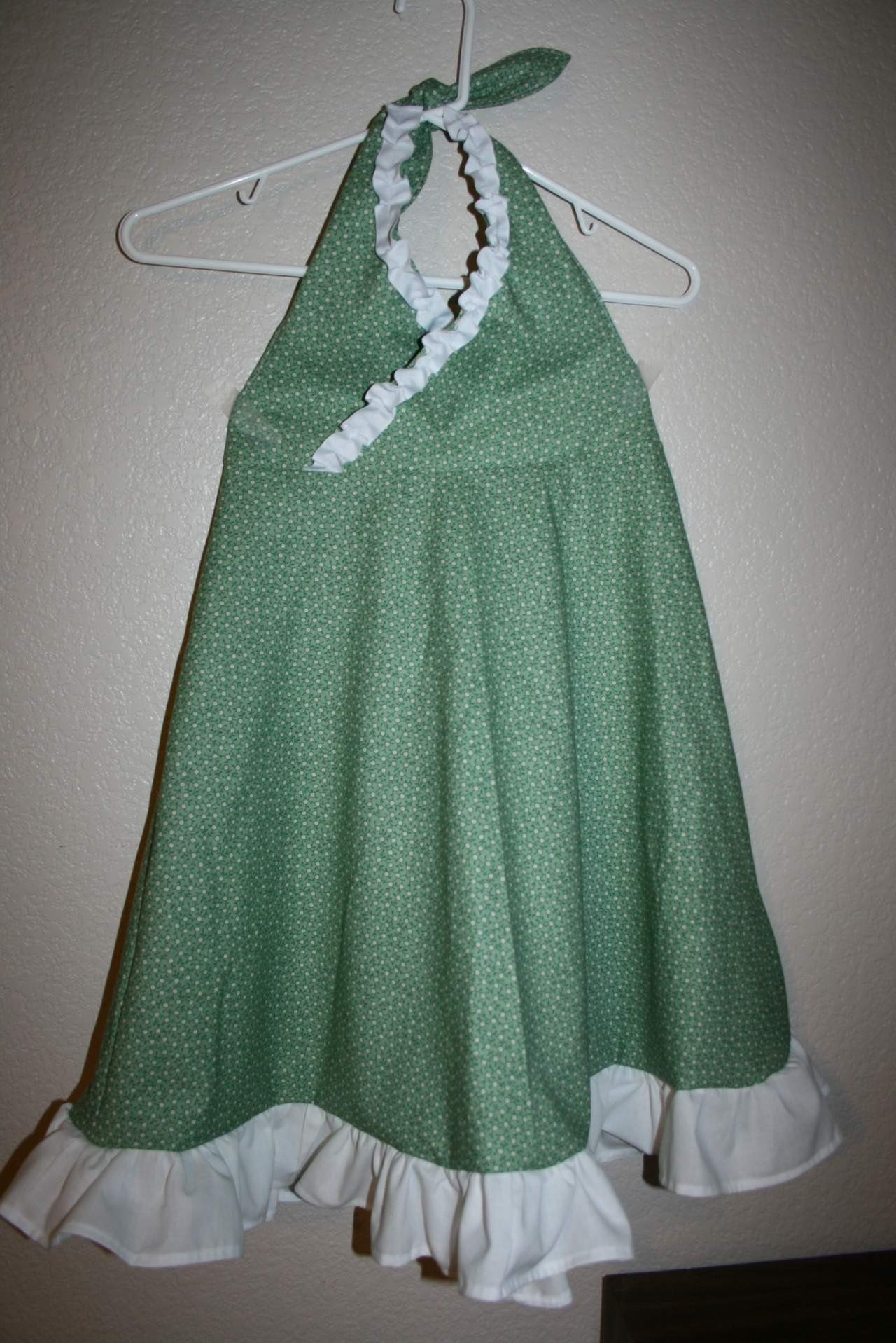 Sage Green and White Flowered Dress Size 8 - MarcisCraftyCorner