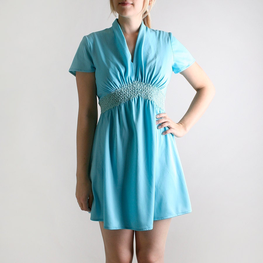 Vintage 1970s Mini Dress - Pastel Aquamarine with Doily Applique Waistline - Medium Spring Summer Fashion