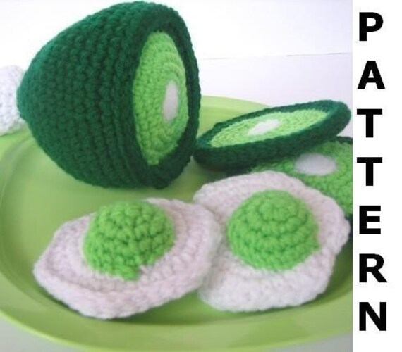 Play Food Crochet Pattern - Green Eggs and Ham - finished items made from pattern may be sold