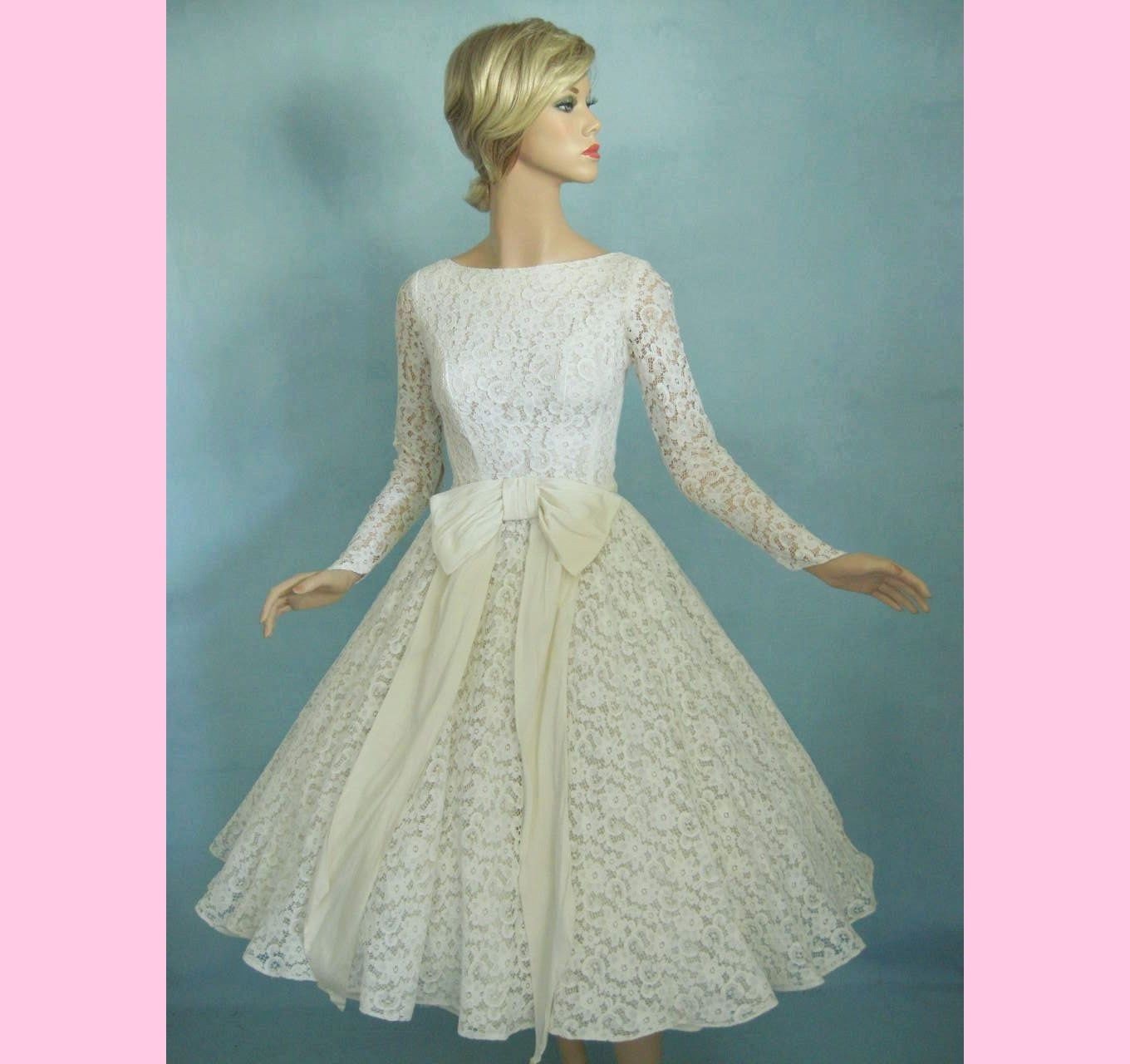 Circle Skirt Wedding Dress 15