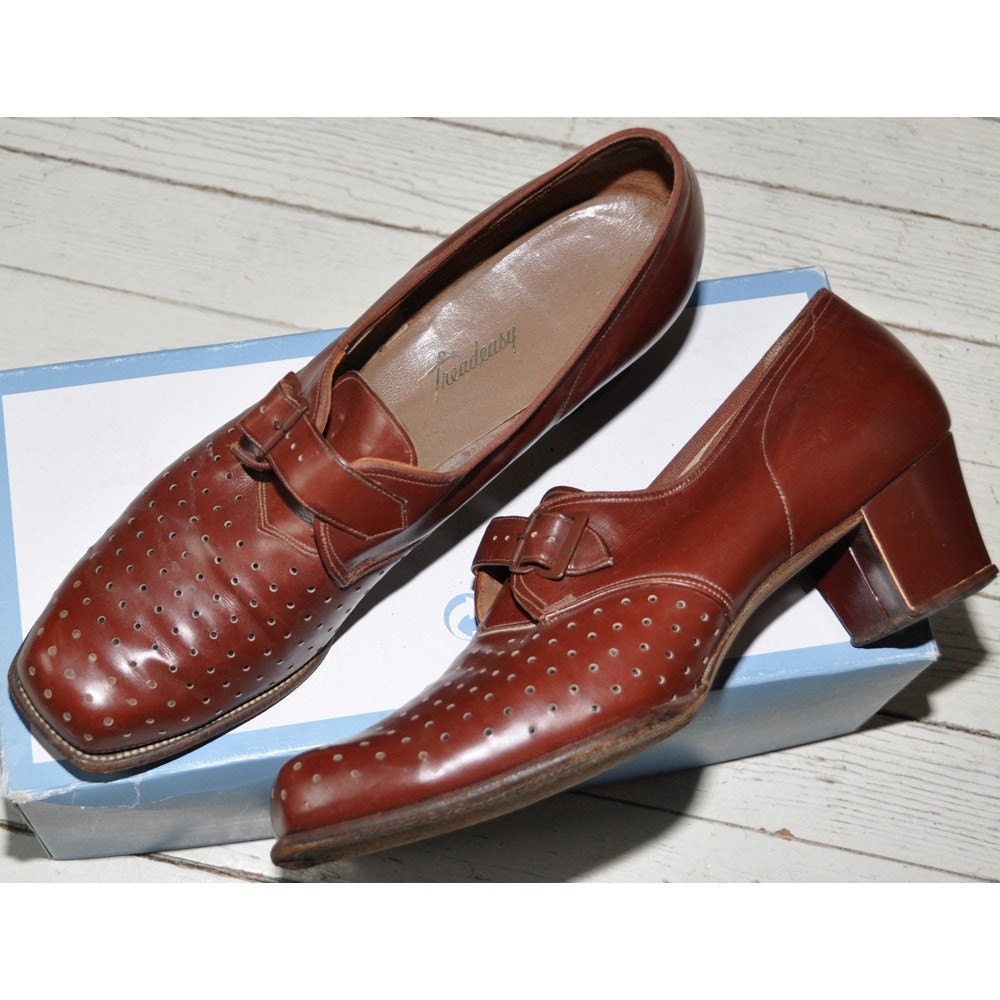 1920s oxford shoes vintage 1920 s 1930 s leather oxford shoe size 10 5 by 1920s oxford shoes vintage 1920 s 1930 s leather oxford shoe size 10 5 by