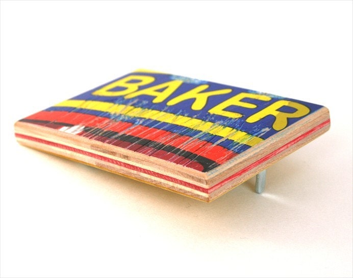 Recycled Skateboard Belt Buckle - Style C808