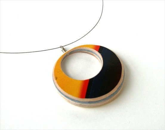 Recycled Skateboard Necklace - 2in1 Circles - medium