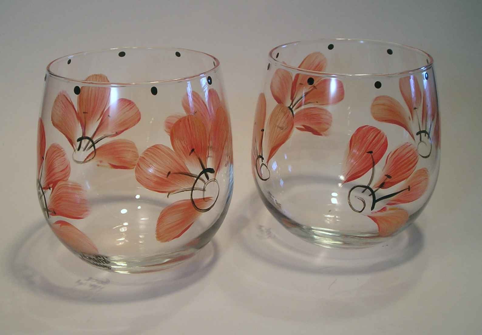 Daisy Stemless Wine Glasses